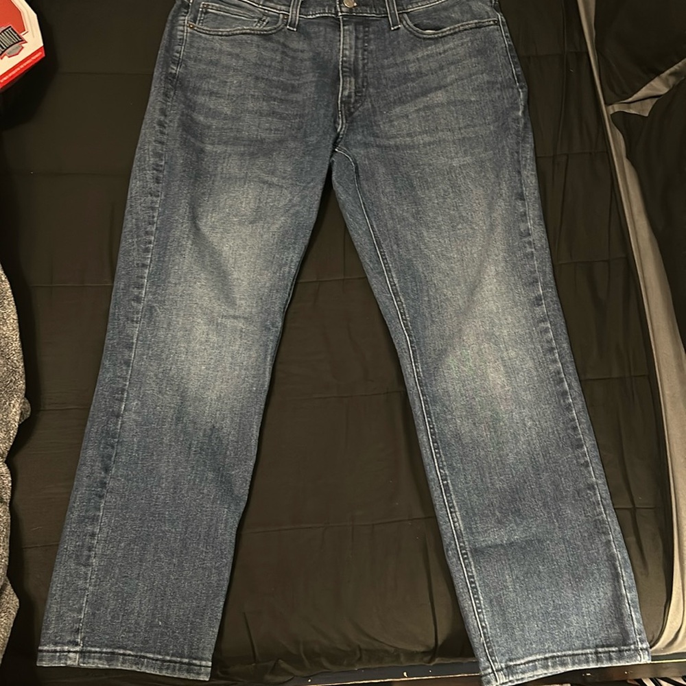 541 Levi’s jeans